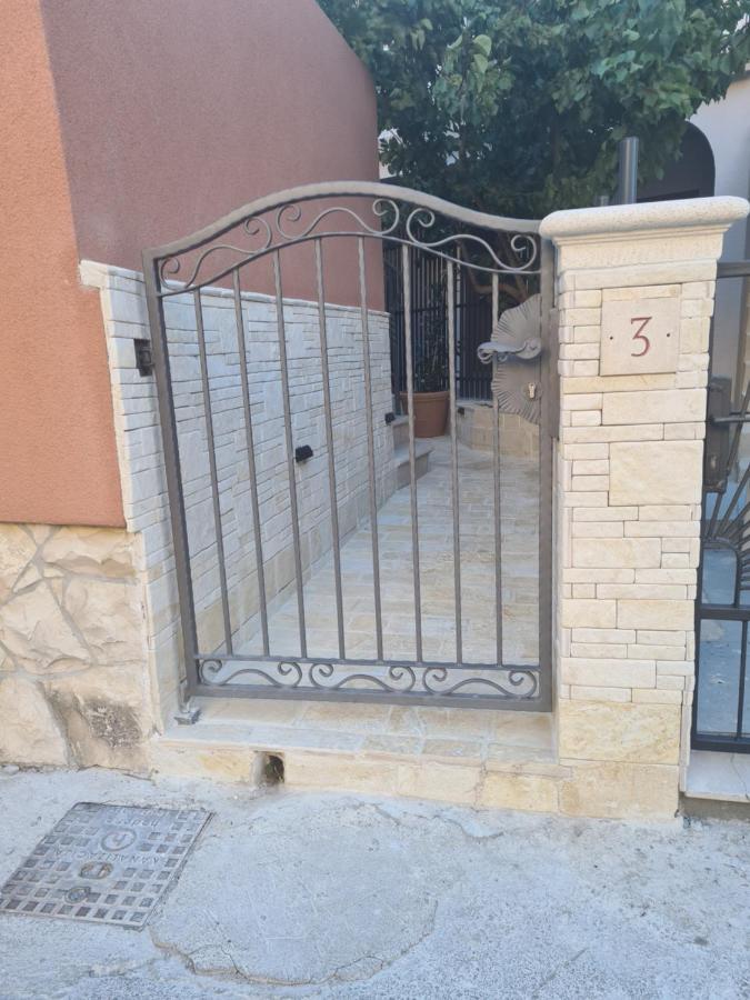 La Corte Di Kate-2 Villa Biograd na Moru